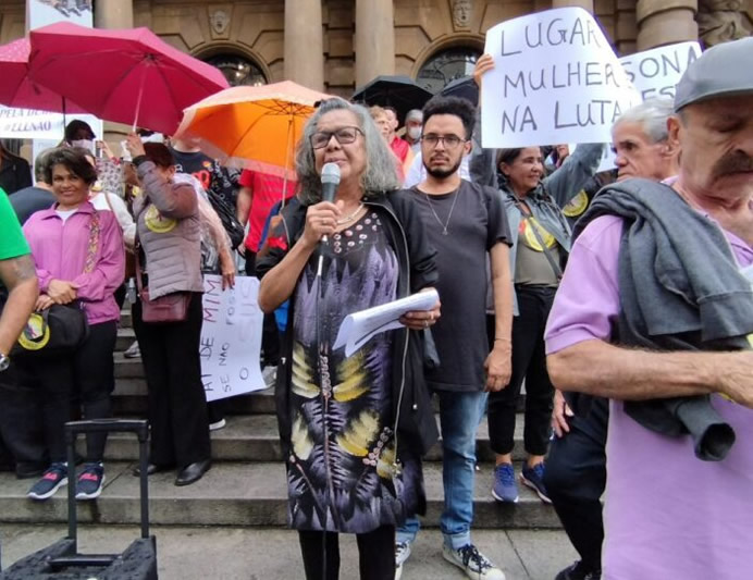 Manifestação contra cortes nos recursos para políticas de aids e saúde