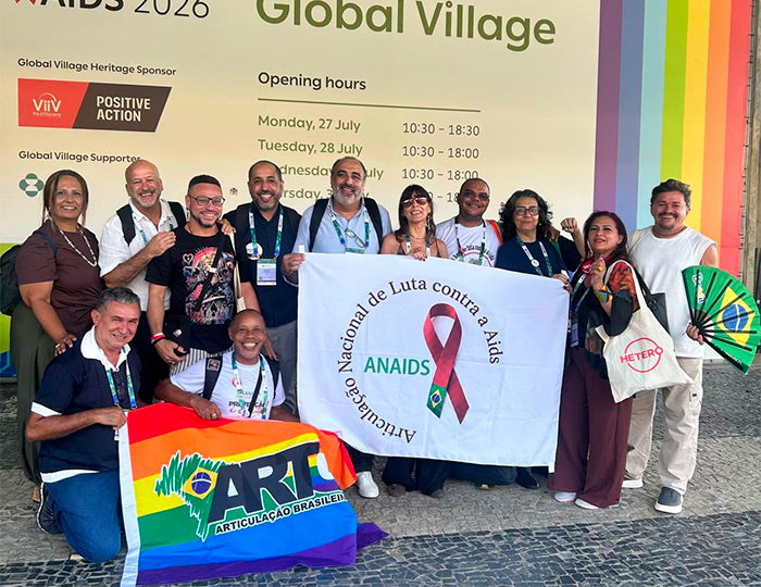 Integrantes da Sociedade Civil durante a 26ª Conferência Internacional de Aids 2026 reforçam a defesa do acesso universal às novas tecnologias de prevenção e tratamento do HIV.